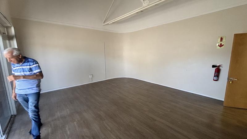 To Let commercial Property for Rent in Mowbray Western Cape